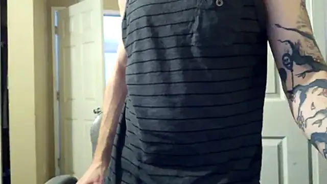 Huntzg23 online show from April 10, 2026, 3:01 am