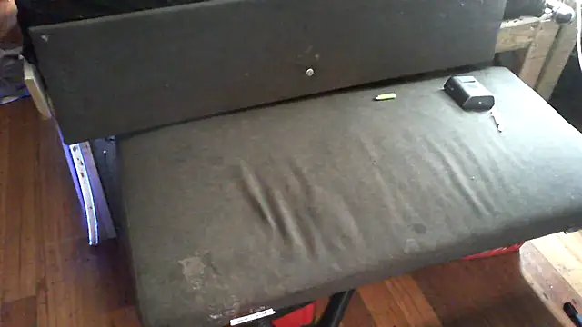 kinkycdslutsv online show from April 23, 2026, 10:12 pm