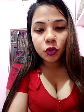 Hot-shot99 online show from February 12, 2025, 5:48 pm