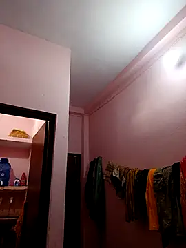 Hot-shot99 online show from February 21, 2025, 8:29 am