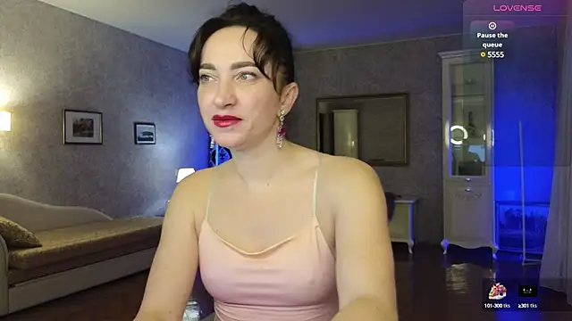 Snapshot of AnneHaddaway chatting on February 28, 2025, 10:06 pm AnneHaddaway online show from February 28, 2025, 10:06 pm