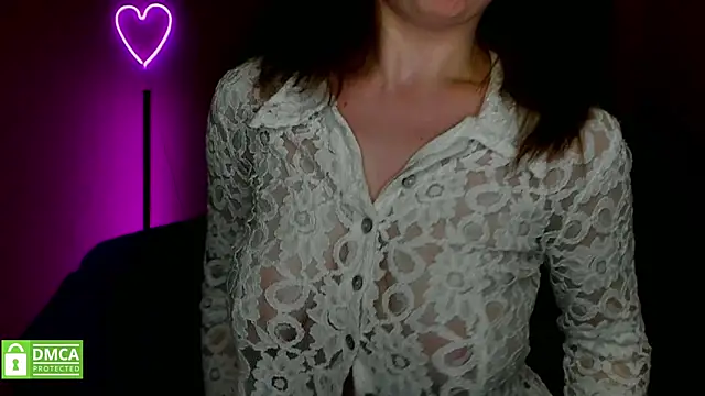 Snapshot of Alicia_redfollow chatting on February 9, 2025, 3:45 pm Alicia redfollow online show from February 9, 2025, 3:45 pm