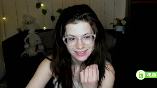 Snapshot of Alicia_redfollow chatting on February 21, 2025, 2:17 am Alicia redfollow online show from February 21, 2025, 2:17 am