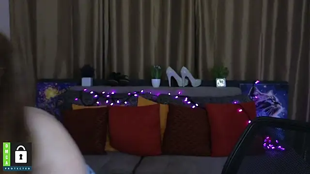 Snapshot of Alicia_redfollow chatting on February 28, 2025, 12:42 pm Alicia redfollow online show from February 28, 2025, 12:42 pm