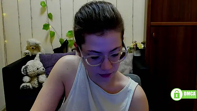 Snapshot of Alicia_redfollow chatting on March 3, 2025, 12:16 pm Alicia redfollow online show from March 3, 2025, 12:16 pm