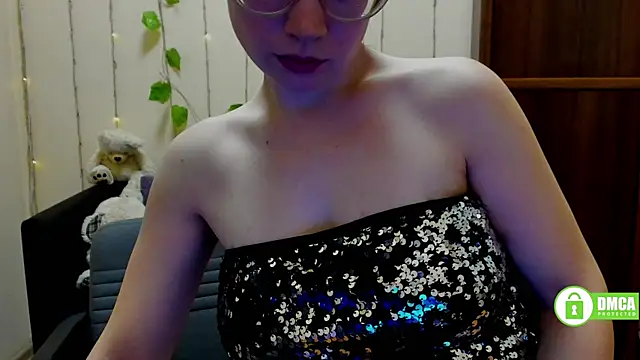 Snapshot of Alicia_redfollow chatting on March 4, 2025, 9:40 am Alicia redfollow online show from March 4, 2025, 9:40 am