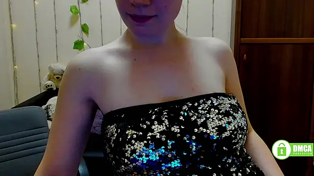 Snapshot of Alicia_redfollow chatting on March 4, 2025, 12:44 pm Alicia redfollow online show from March 4, 2025, 12:44 pm