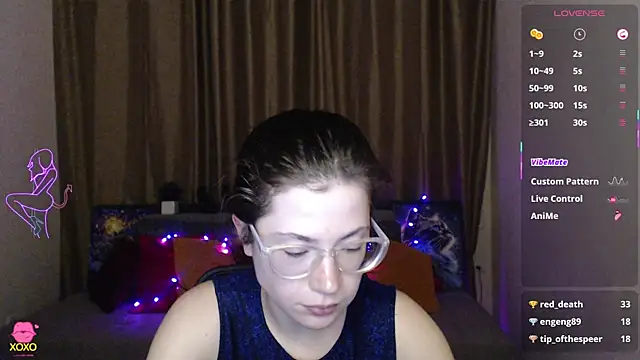 Snapshot of Alicia_redfollow chatting on March 10, 2025, 12:29 am Alicia redfollow online show from March 10, 2025, 12:29 am