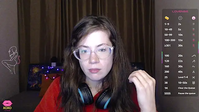 Snapshot of Alicia_redfollow chatting on March 13, 2025, 6:23 pm Alicia redfollow online show from March 13, 2025, 6:23 pm