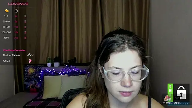 Snapshot of Alicia_redfollow chatting on September 14, 2025, 5:23 pm Alicia redfollow online show from September 14, 2025, 5:23 pm