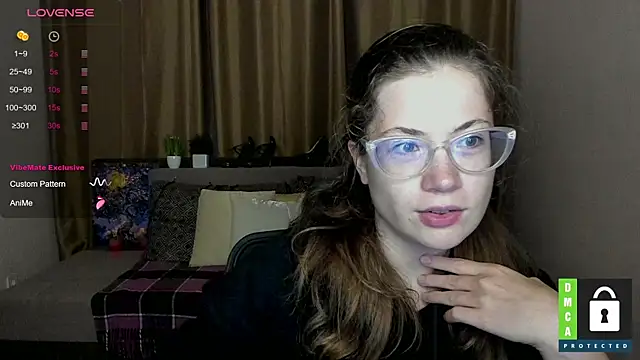 Snapshot of Alicia_redfollow chatting on September 18, 2025, 11:23 am Alicia redfollow online show from September 18, 2025, 11:23 am