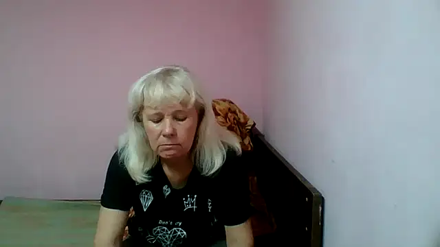 Snapshot of sakura_blonde chatting on February 14, 2025, 3:26 pm sakura blonde online show from February 14, 2025, 3:26 pm