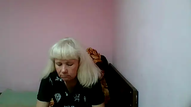 Snapshot of sakura_blonde chatting on February 16, 2025, 8:44 pm sakura blonde online show from February 16, 2025, 8:44 pm
