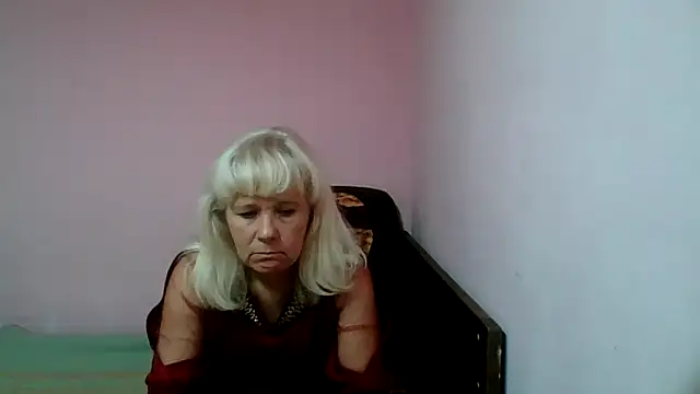 Snapshot of sakura_blonde chatting on February 19, 2025, 4:55 pm sakura blonde online show from February 19, 2025, 4:55 pm