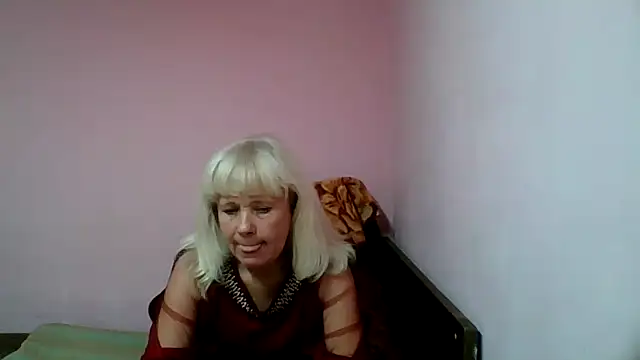 Snapshot of sakura_blonde chatting on February 22, 2025, 9:56 am sakura blonde online show from February 22, 2025, 9:56 am