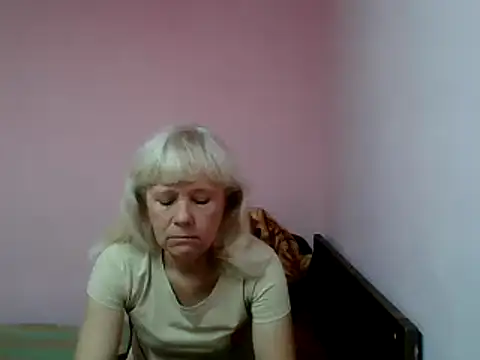 Snapshot of sakura_blonde chatting on February 28, 2025, 9:04 am sakura blonde online show from February 28, 2025, 9:04 am