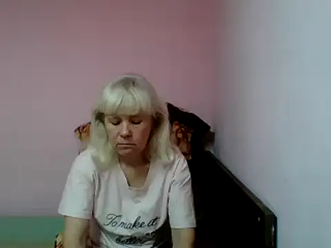 Snapshot of sakura_blonde chatting on March 5, 2025, 6:54 am sakura blonde online show from March 5, 2025, 6:54 am