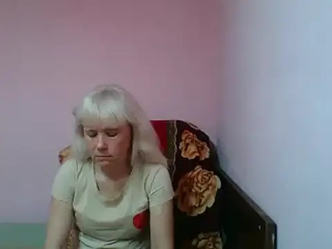 Snapshot of sakura_blonde chatting on March 23, 2025, 7:53 am sakura blonde online show from March 23, 2025, 7:53 am