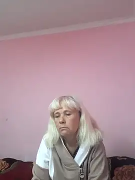 Snapshot of sakura_blonde chatting on September 26, 2025, 6:50 am sakura blonde online show from September 26, 2025, 6:50 am