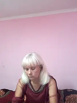 Snapshot of sakura_blonde chatting on September 28, 2025, 8:20 am sakura blonde online show from September 28, 2025, 8:20 am