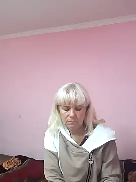 Snapshot of sakura_blonde chatting on September 28, 2025, 10:04 pm sakura blonde online show from September 28, 2025, 10:04 pm