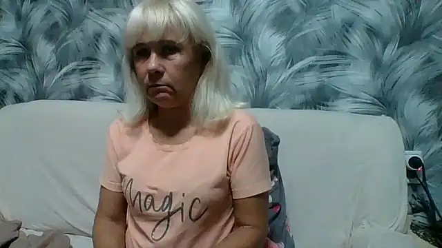 Snapshot of sakura_blonde chatting on September 30, 2025, 5:40 pm sakura blonde online show from September 30, 2025, 5:40 pm