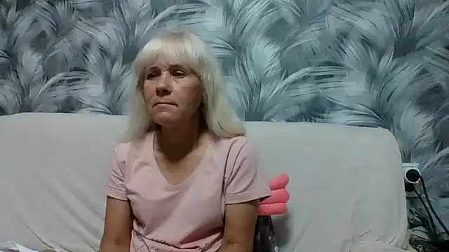 Snapshot of sakura_blonde chatting on October 2, 2025, 6:20 am sakura blonde online show from October 2, 2025, 6:20 am