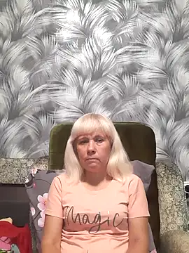 Snapshot of sakura_blonde chatting on October 11, 2025, 5:17 am sakura blonde online show from October 11, 2025, 5:17 am