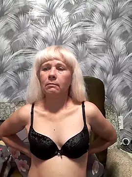 Snapshot of sakura_blonde chatting on October 15, 2025, 8:25 am sakura blonde online show from October 15, 2025, 8:25 am