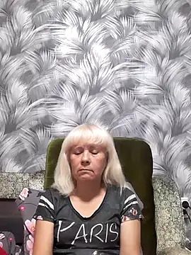 Snapshot of sakura_blonde chatting on October 28, 2025, 5:55 am sakura blonde online show from October 28, 2025, 5:55 am