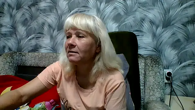 Snapshot of sakura_blonde chatting on October 31, 2025, 6:14 am sakura blonde online show from October 31, 2025, 6:14 am