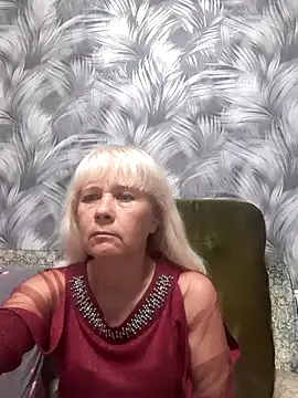 Snapshot of sakura_blonde chatting on November 9, 2025, 6:01 am sakura blonde online show from November 9, 2025, 6:01 am