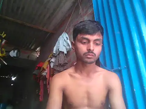 Suraj223kumar online show from February 27, 2026, 4:01 am