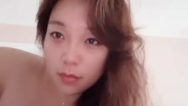 Snapshot of Z30966903S chatting on November 1, 2025, 8:38 am Z30966903S online show from November 1, 2025, 8:38 am