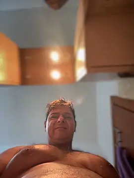 SecretlyDD online show from November 15, 2025, 8:11 am