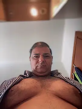 SecretlyDD online show from November 22, 2025, 9:52 am