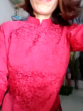 Lucy limon online show from April 5, 2026, 9:34 pm