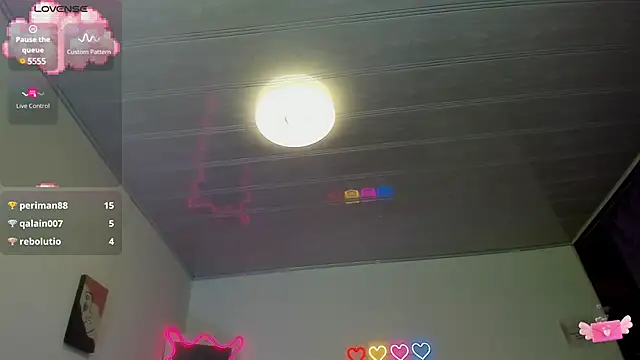 Snapshot of Emilly_tay chatting on February 7, 2025, 2:26 pm Emilly tay online show from February 7, 2025, 2:26 pm