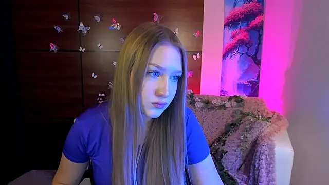 Snapshot of playful_sophie chatting on January 13, 2025, 8:58 pm playful sophie online show from January 13, 2025, 8:58 pm