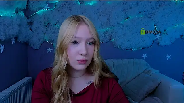 playful sophie online show from April 4, 2026, 7:22 pm