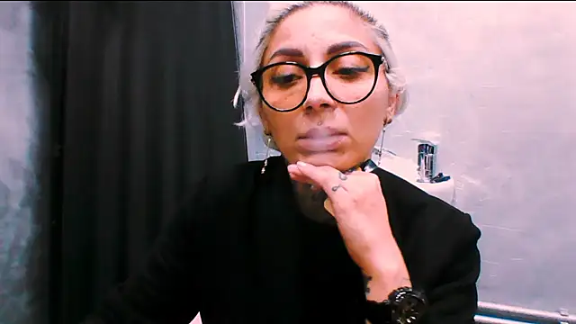 Lucky Deniz online show from November 20, 2025, 3:23 pm