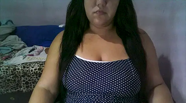 Paolaa hoot online show from December 31, 2024, 6:27 am