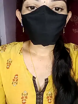 Snapshot of Telugu_Cute_Angel chatting on October 6, 2025, 4:15 pm Telugu Cute Angel online show from October 6, 2025, 4:15 pm