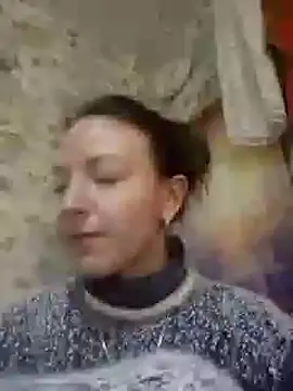 Snapshot of KattyLuuu chatting on January 5, 2025, 10:40 pm KattyLuuu online show from January 5, 2025, 10:40 pm