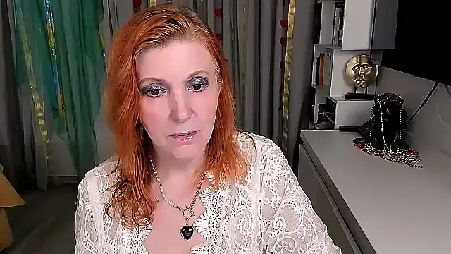 Fire-Fox-One online show from February 2, 2026, 9:35 pm