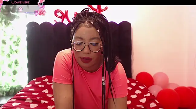 AmyBriiggs online show from February 16, 2025, 2:54 pm