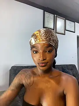 Zizi-campbel online show from March 11, 2025, 9:02 am