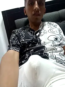 Snapshot of Alex-col chatting on January 10, 2025, 2:25 am Alex-col online show from January 10, 2025, 2:25 am