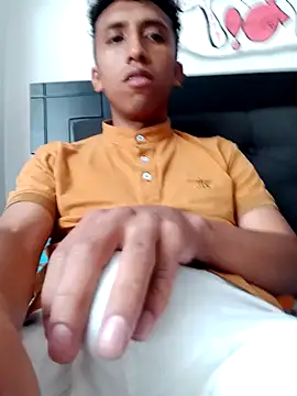 Snapshot of Alex-col chatting on January 20, 2025, 9:11 pm Alex-col online show from January 20, 2025, 9:11 pm