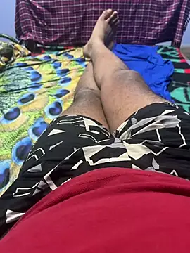 Hillz king 98 online show from February 6, 2025, 9:43 am